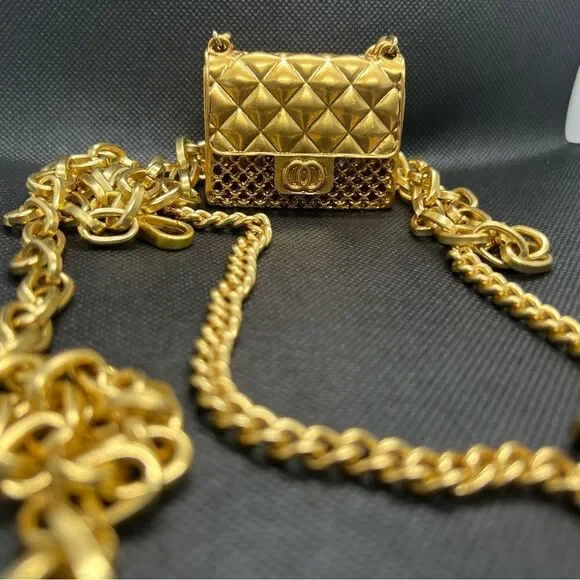 Anthropologie Fashion Tassel Gold Chain Belt with mini Bag. Trendy!high quality - Picture 16 of 17